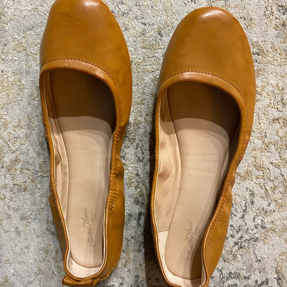 Universal thread flats
